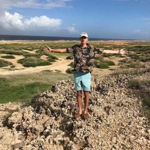 Meet your Posher, Bill